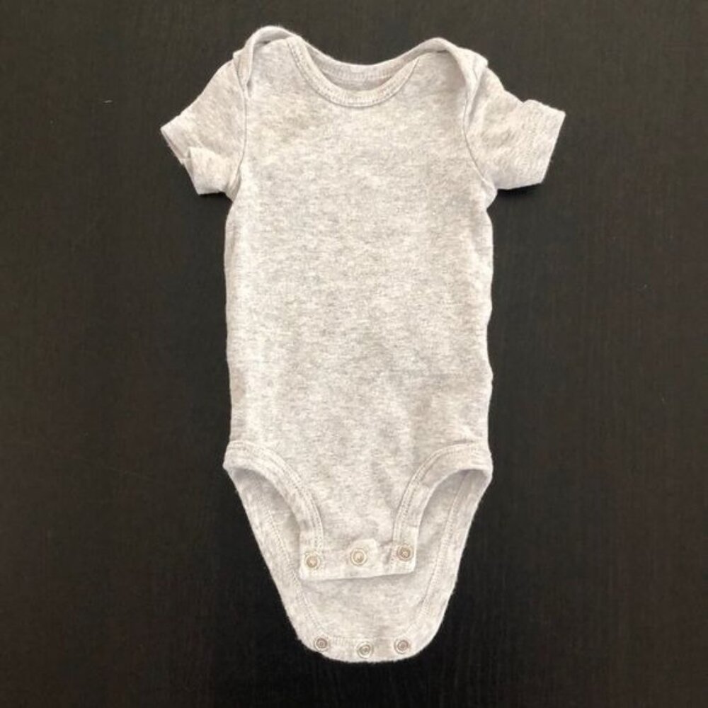 5 for $15 • Like new • grey onesie